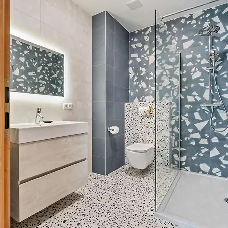 Beautifully Designed In Hollerich Apartment Luxembourg