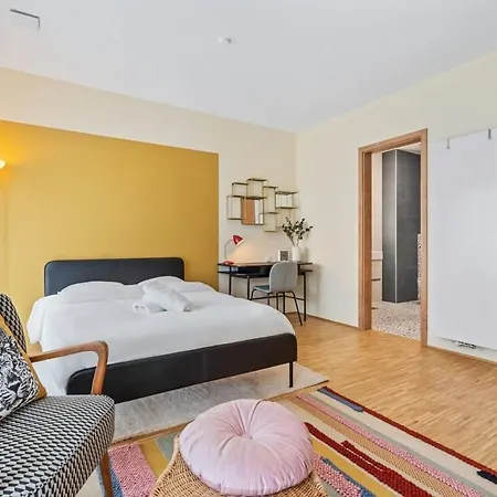 Modern With Parking In Apartamento *