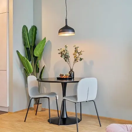 Modern With Parking In * Lucembursko